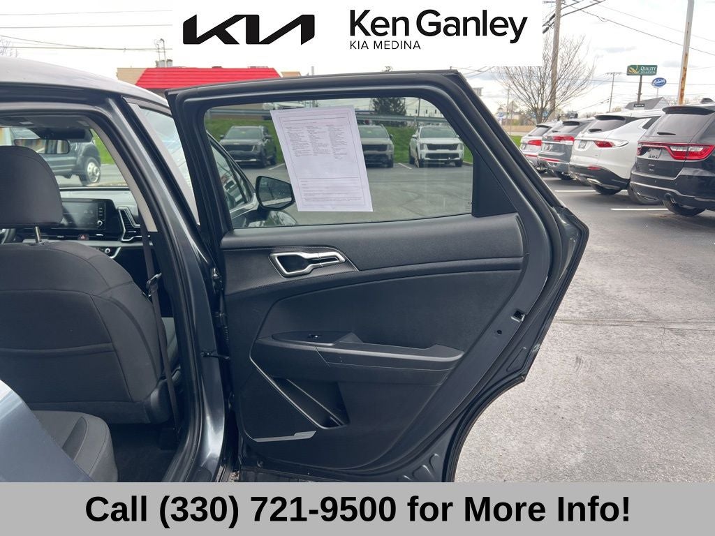 2025 Kia Sportage Hybrid LX