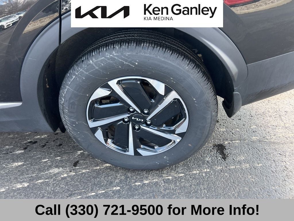 2025 Kia Sportage Hybrid LX