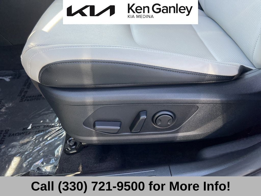 2025 Kia Sportage Hybrid EX