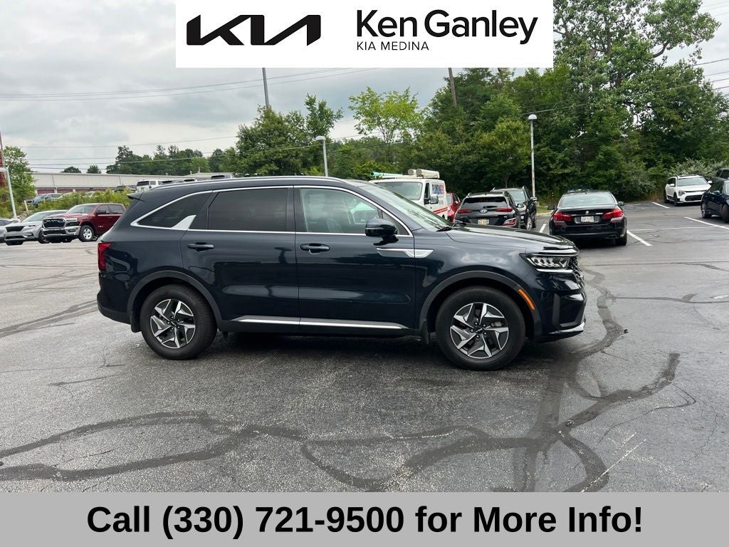 2022 Kia Sorento Hybrid S