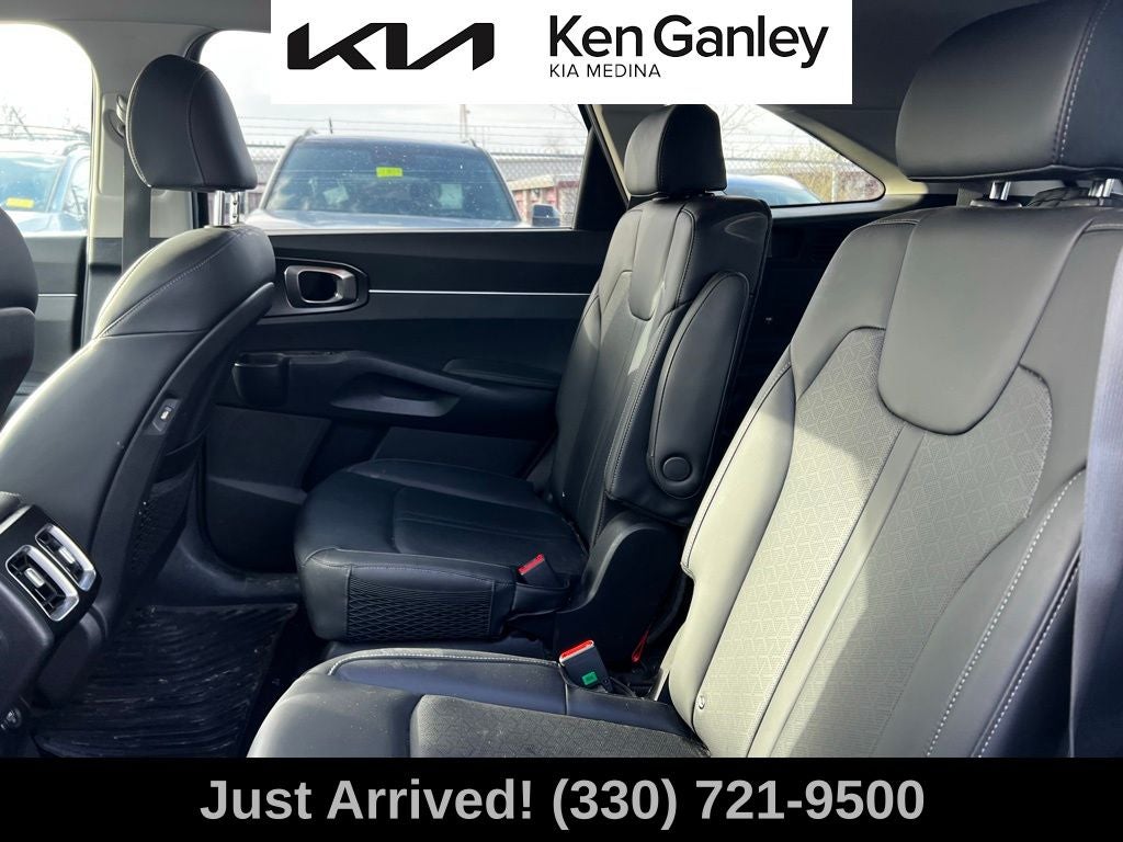 2023 Kia Sorento Hybrid EX