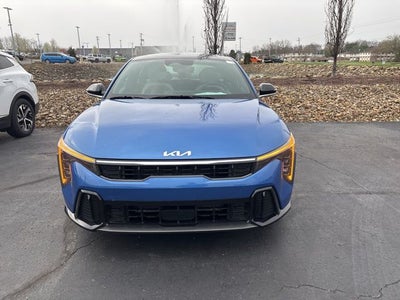 2025 Kia K4 GT-Line