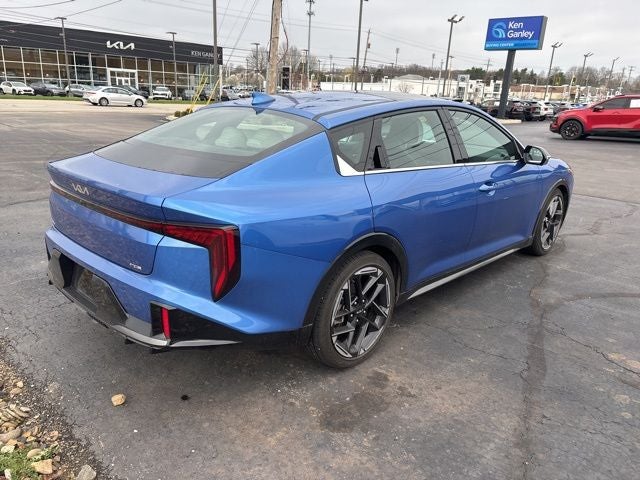 2025 Kia K4 GT-Line