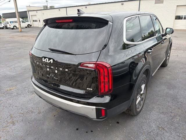 2024 Kia Telluride LX