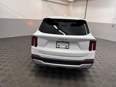 2025 Kia Sorento LX