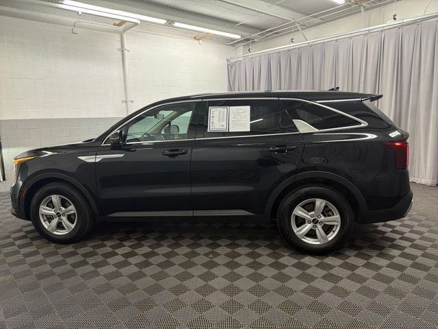 2024 Kia Sorento LX