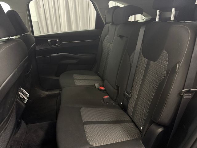 2024 Kia Sorento LX