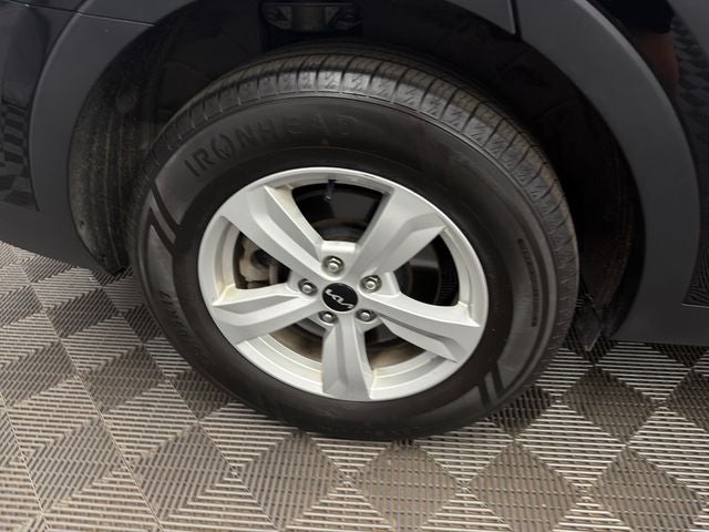 2024 Kia Sorento LX