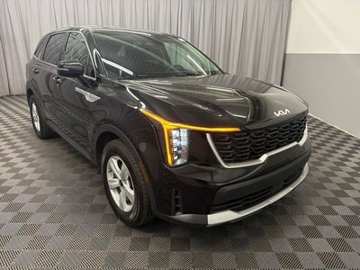 2024 Kia Sorento LX