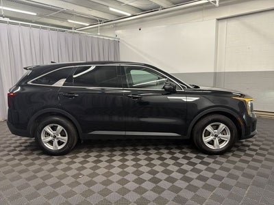 2024 Kia Sorento LX
