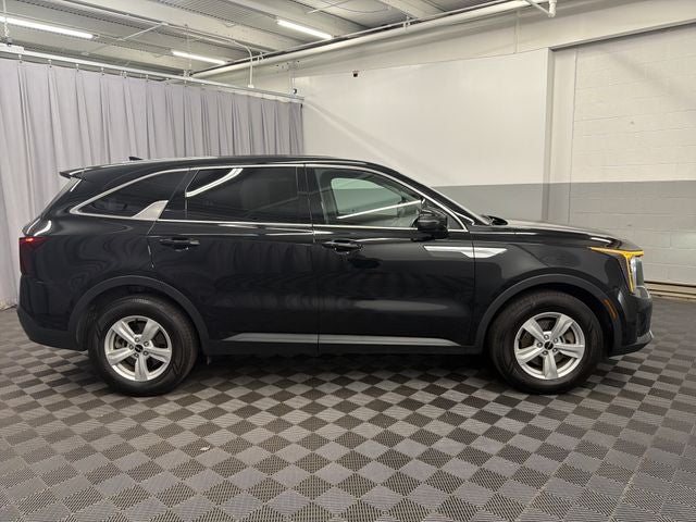 2024 Kia Sorento LX
