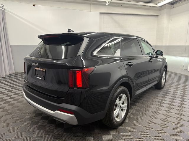 2024 Kia Sorento LX