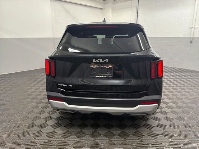 2024 Kia Sorento LX