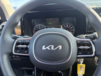2023 Kia Sorento LX