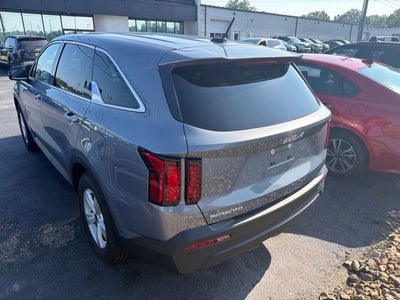 2023 Kia Sorento LX