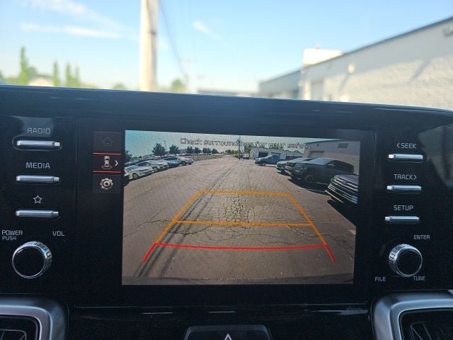 2023 Kia Sorento LX