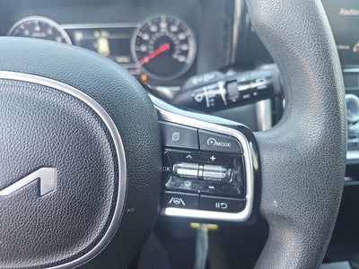 2023 Kia Sorento LX