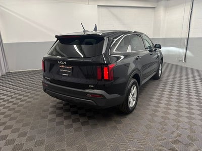 2023 Kia Sorento LX