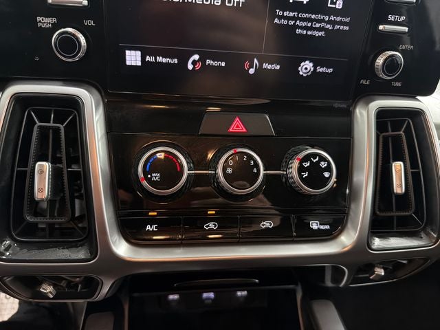 2023 Kia Sorento LX