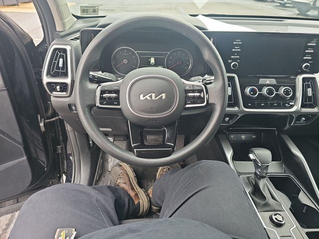 2023 Kia Sorento LX