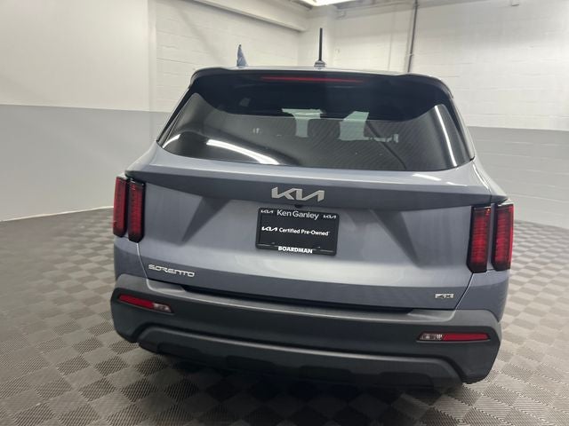 2023 Kia Sorento LX