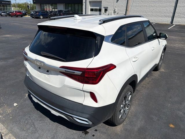 2022 Kia Seltos EX