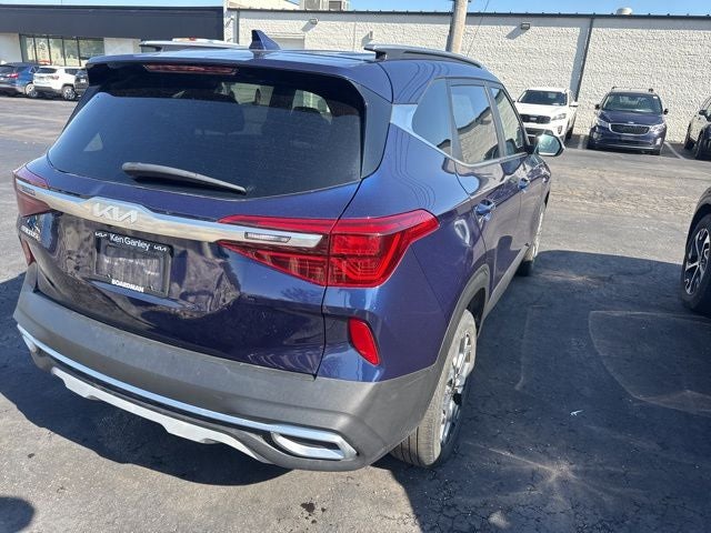 2023 Kia Seltos EX