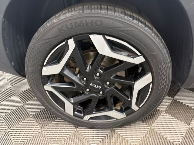 2024 Kia Seltos SX