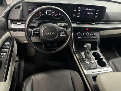 2024 Kia Carnival LX
