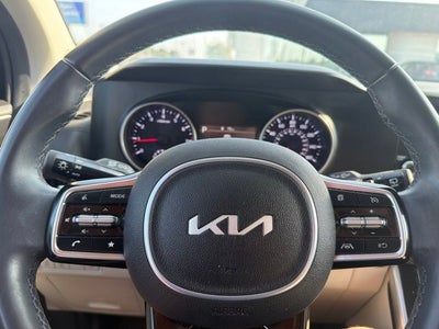 2024 Kia Carnival LX
