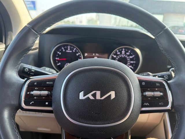 2024 Kia Carnival LX